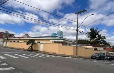 Casa comercial para alugar na rua tutóia, 110, jardim dos estados, poços de caldas por r$ 10.000