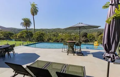 Chácara mobiliada e decorada em hidrolândia - condomínio águas da serra