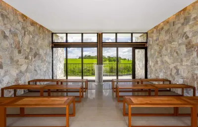 Viva com exclusividade no vinhas flamboyant: lote de 328,98 m² à venda.