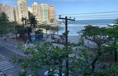 Apartamento luxo no guarujá: 2 quartos e vista deslumbrante por r$ 1.600.000**