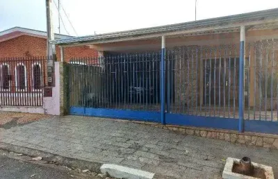 **excelente casa no jardim eulina: 4 quartos, 3 vagas e muita privacidade!**