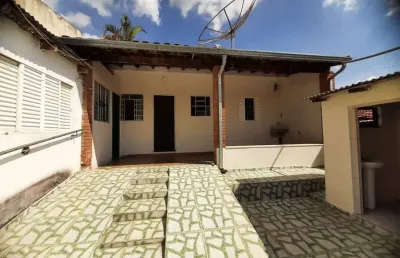 Casa versátil em campinas: jardim florence, aceita carro e com grande quintal!
