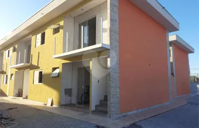 Condomínio com 2 quartos à venda em rio da praia - sp