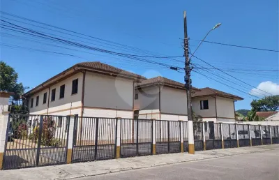 Casa em condomínio fechado com 2 quartos à venda na Doutor Aguinaldo Capp Júnior, Centro, Bertioga