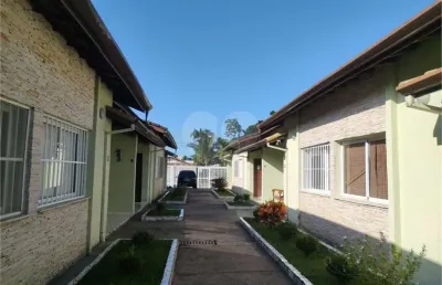 Casa em condomínio fechado com 2 quartos à venda na Aprovada 971, Maitinga, Bertioga