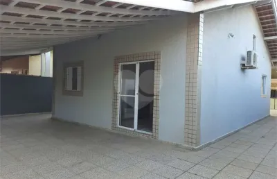 Casa com 2 quartos à venda na Capitão Moraes, Centro, Bertioga
