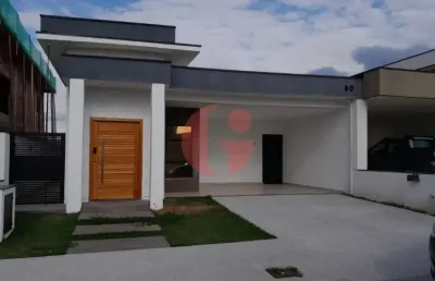 Casa térrea para venda em condomínio com 3 quartos - 135m² no residencial malibu | caçapava