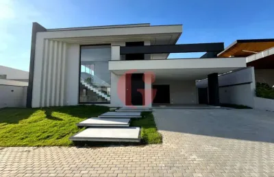 Casa em condomínio para venda com 3 suítes e 4 vagas de garagem com 303m² - urbanova