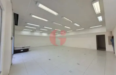 Prédio comercial para venda e locação com 330m² no parque industrial