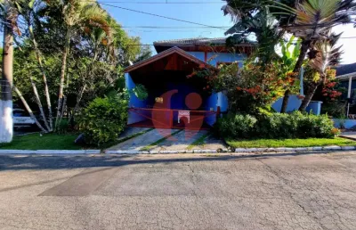 Sobrado para venda com 5 quartos e 2 vagas de garagem - 237m² no urbanova
