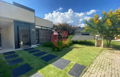 Casa no condominio alphaville ii - urbanova com 210m² | com 3 quartos e 4 vagas de garagem