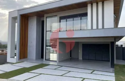Casa em condomínio para venda com 04 suítes - 600m² no urbanova