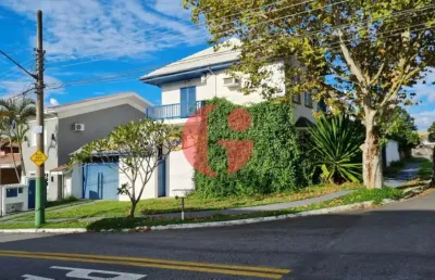 Casa / sobrado em condomínio para venda com 5 dormitórios sendo 2 suítes - 320m² no bairro urbanova - são josé dos campos sp