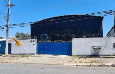 Galpão comercial a.c.: 780 m² nas chácaras reunidas!