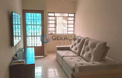 Casa com 2 quartos à venda na Rua Siqueira Campos, Casa 1, 2 E 3, 788, Centro, São José dos Campos