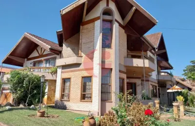 Casa em condomínio fechado para venda e com edícula - 03 dorms | 433m² no jardim esplanada