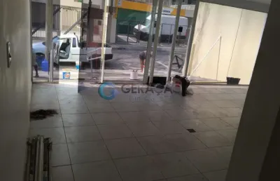Ponto comercial à venda na Rua Santa Clara, 224, Vila Adyana, São José dos Campos