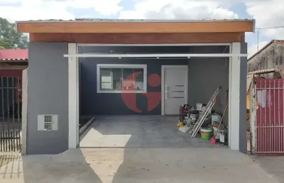 Casa térrea de 03 dorm. sendo 01 suíte na zona norte!