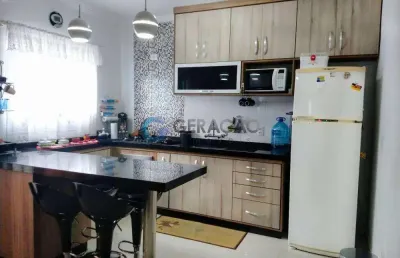 Casa com 3 quartos à venda na Rua Enseada, 260, Jardim Satélite, São José dos Campos