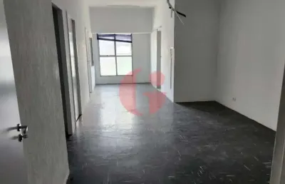 Sala comercial para venda e locação com 101,30m² no centro | sjc