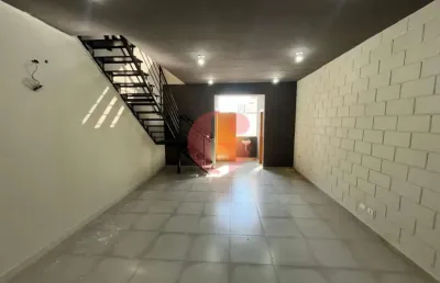 Ponto comercial para locação com 140m² no bairro jardim das industrias