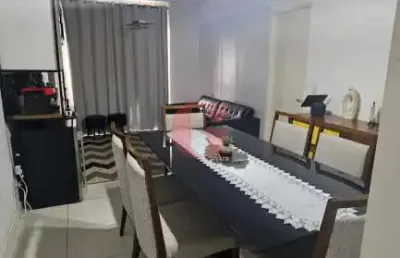 Apartamento à venda com 03 dormitórios sendo 01 suíte- no bairro parque industrial