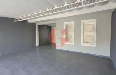 Casa à venda com 02 dormitórios sendo 01 suíte- 150 m² de terreno- conjunto residencial trinta e um de março