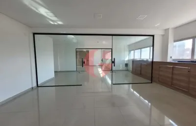 Sala corporativa para locação com 130 m² e 04 banheiros- no bairro jardim aquarius.