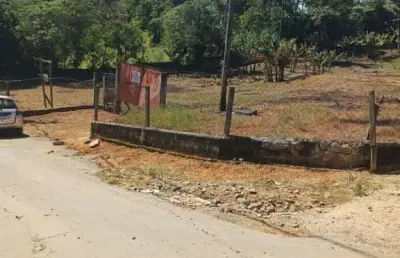 Terreno à venda na Rua Minho, Chácara Cuiabá, Itaquaquecetuba