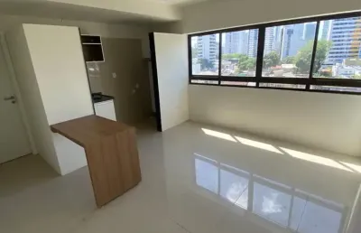 Apartamento com excelente localização no bairro da madalena - recife - pe