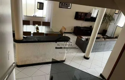 Casa com 2 dormitórios à venda, 86 m² por r$ 1.600.000 - alto umuarama - uberlândia/mg