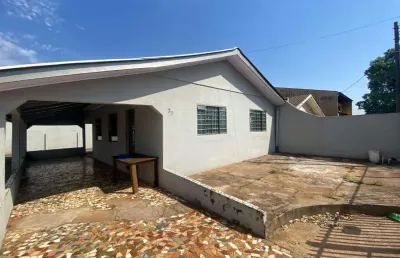 Vende-se casa em londrina, com 250 m², com 3 dormits. no bairro luiz de sá, regiao norte ? aceita permuta de apartamento no centro.