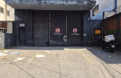 Ponto comercial com 4 salas para alugar na Rua Conselheiro João Alfredo, 302, Macuco, Santos