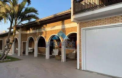 Casa para venda com 230 m² com 3 quartos, 2 vagas - florianópolis/sc - ref. 9068