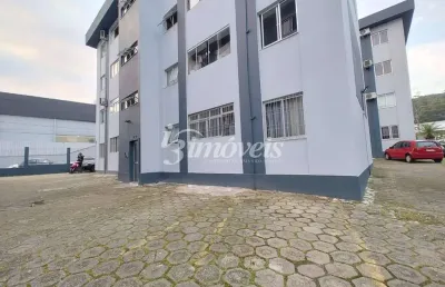 Apartamento reformado, semimobiliado à venda, 3 quartos sendo 1 suíte, 1 vaga, residencial flamboyant, bairro fazenda, itajaí-sc