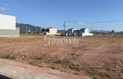 Terreno à venda, 300m², localizado no loteamento seu leopoldo, bairro pocinhos,  ilhota -sc