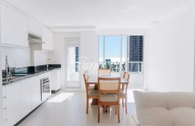 Apartamento para locação anual, mobiliado, decorado e equipado, com 2 quartos (sendo uma suíte), 1 vaga de garagem, duo praia brava, no bairro praia brava, itajaí-sc