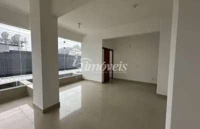 Sala/loja para locação anual no segundo andar, bairro pioneiros, balneário camboriú-sc