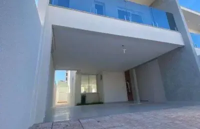 Sobrado novo à venda, residencial portovenere, com 3 suítes, 2 vagas, bairro são joão, itajaí-sc