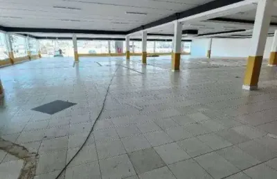 Casa comercial com 1 sala para alugar na Rodovia Jorge Lacerda, Espinheiros, Itajaí