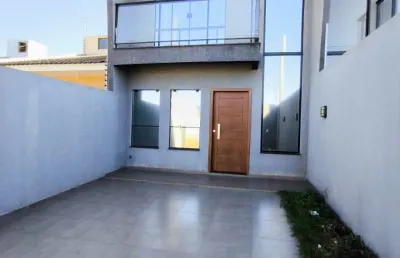 Sobrado novo de  alto padrao com duas suítes no bairro florais