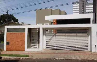 Casa com 3 quartos para alugar na rua assis brasil - e, 881, presidente médici, chapecó por r$ 9.100