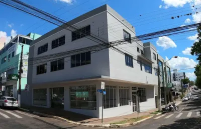 Sala comercial para alugar na avenida porto alegre - d, 331, centro, chapecó por r$ 30.000