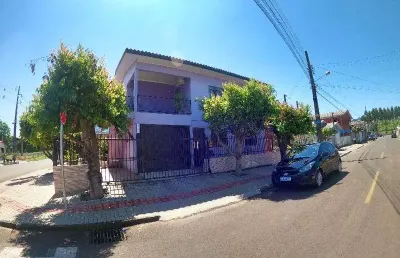 Casa com 3 quartos à venda na josé pedroso esq. cardeal dom jaime câmara, 841, alvorada, chapecó por r$ 535.000