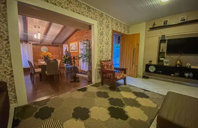 Casa com 3 quartos à venda na rua guaporé, 2660, paraíso, chapecó por r$ 1.190.000