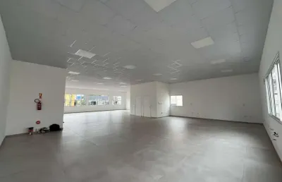 Sala comercial para alugar na dom pedro i, 231, são cristóvão, chapecó por r$ 6.819
