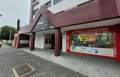 Sala comercial para alugar na Avenida Doutor Victor do Amaral, 588, Centro, Araucária