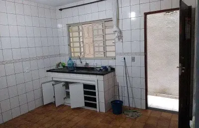 Casa com 2 quartos à venda na Rua Domingas Viola Chiarotto, Jardim Zaira, Mauá