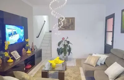 Casa com 3 quartos à venda na Rua Armando Bagnara, Jardim Zaira, Mauá