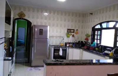 Casa com 4 quartos à venda na Rua Januário Godoy, Jardim Mauá, Mauá